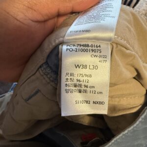 Men’s Stylish Pants Bundle – Levi’s, Uniqlo, Dockers & Jack & Jones (4 Pairs)